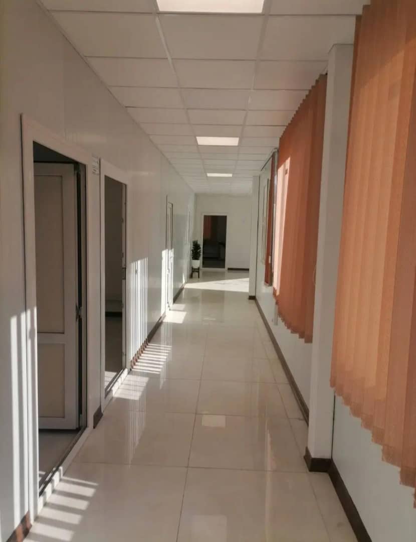 اجرای ساندویچ پانل هدایتی در اصفهان